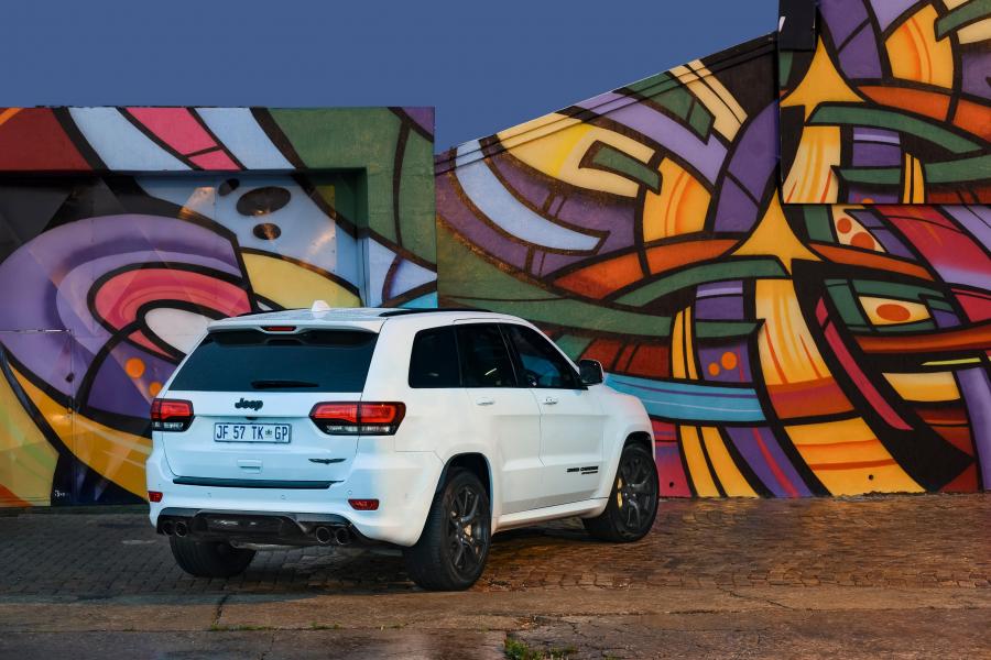  Jeep Grand Cherokee Trackhawk (WK2) 2019 года  (ZA) (фото 35 из 40)